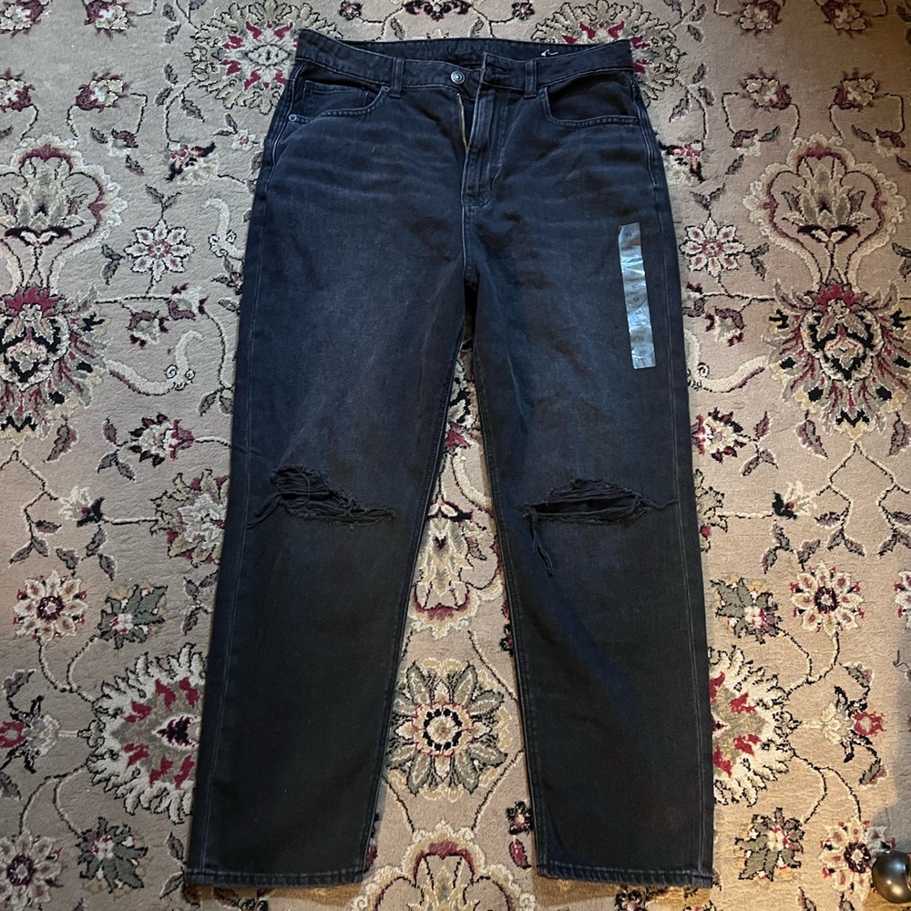 AE American Eagle Outfitters Highest Rise Mom black denim jeans women’s pants